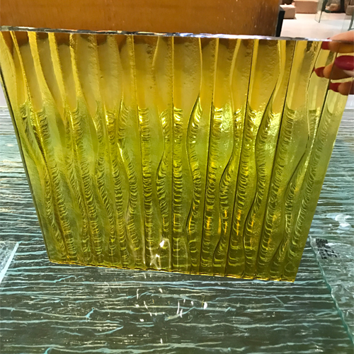 ' width=